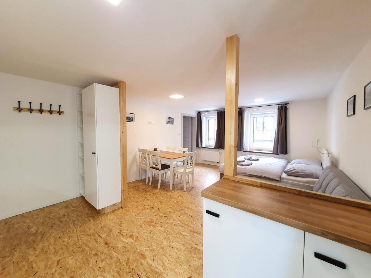 Apartmány U Muzea Horní Blatná Kültér fotó